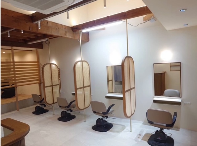 畦野駅前店